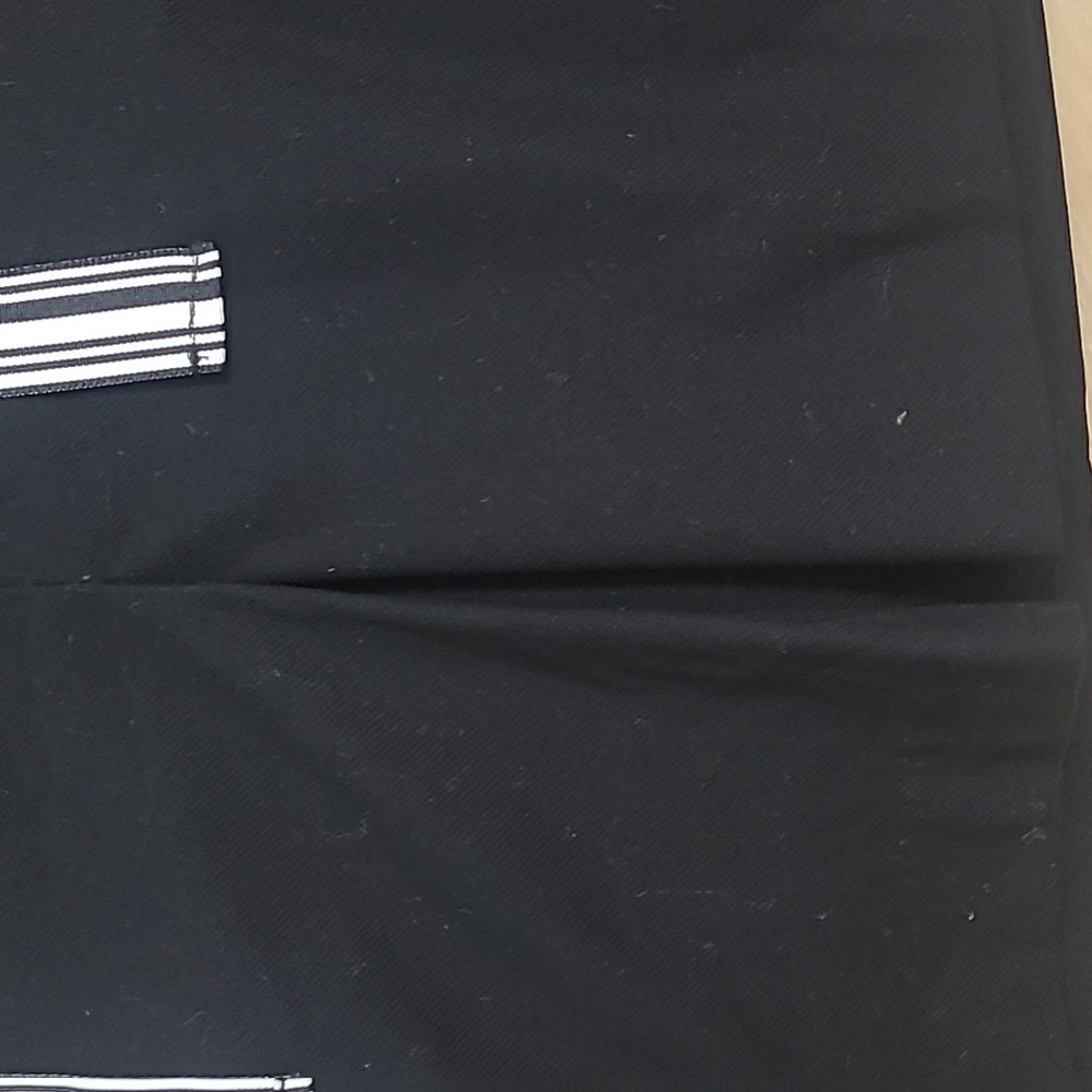 Talbots Black Pencil Skirt with White Accents Size 4 - Picture 2 of 6
